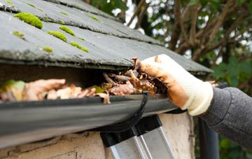 gutter cleaning Sible Hedingham, Essex